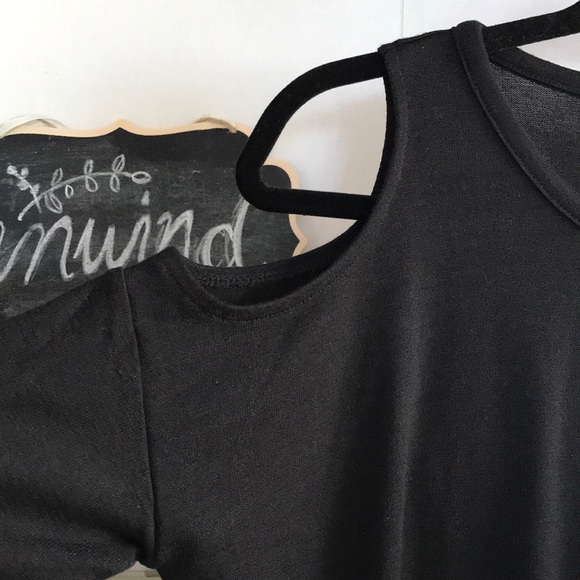 RAG & BONE Black Cold Shoulder Long Sleeve Top - Picture 6 of 8